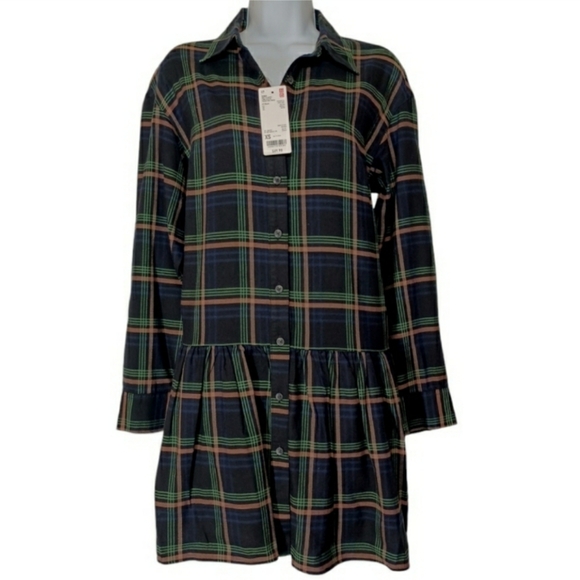 Uniqlo Dresses & Skirts - UNIQLO Soft Flannel Long Sleeve Tiered Black Green Blue Plaid Print Mini Dress